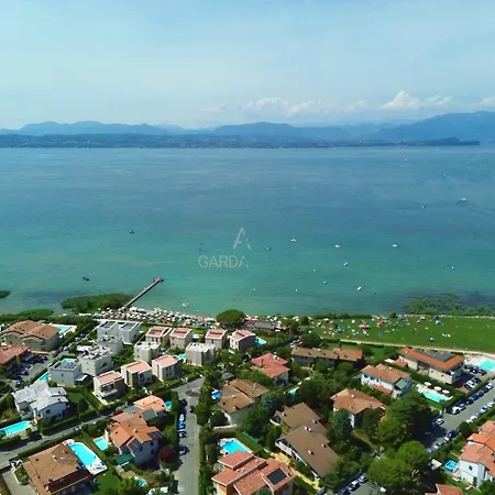 Vittoria - Acqua, Aria, Sole E Relax * Sirmione