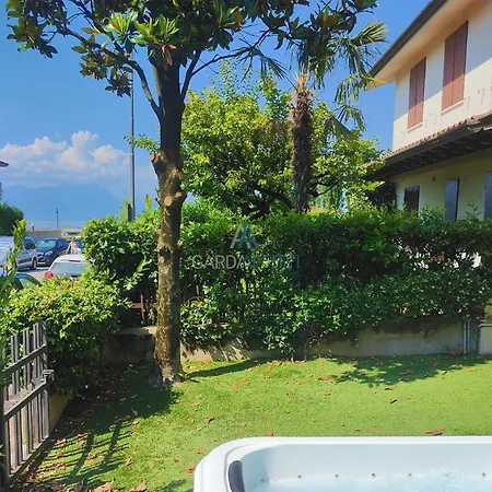 Vittoria - Acqua, Aria, Sole E Relax *